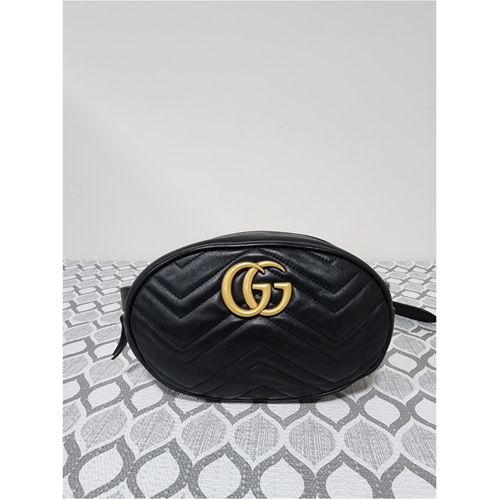 GUCCI Calfskin Matelasse GG Marmont Belt Bag Black